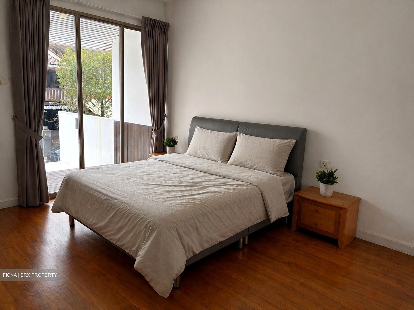 Siglap Park (D15), Terrace #549689491